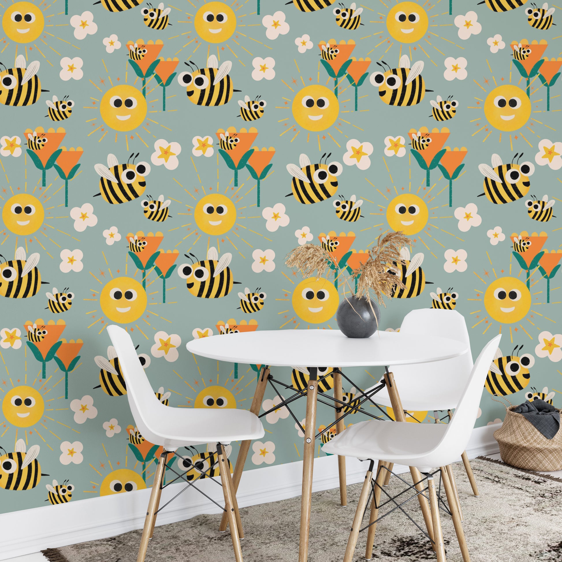 Cute bee design wallpaper for kids' rooms
