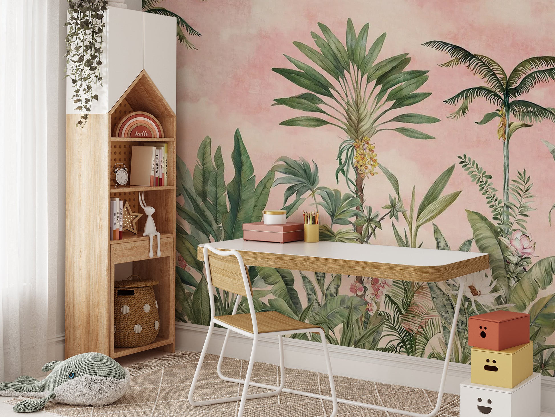 Artistic Chinoiserie with tropical accents
