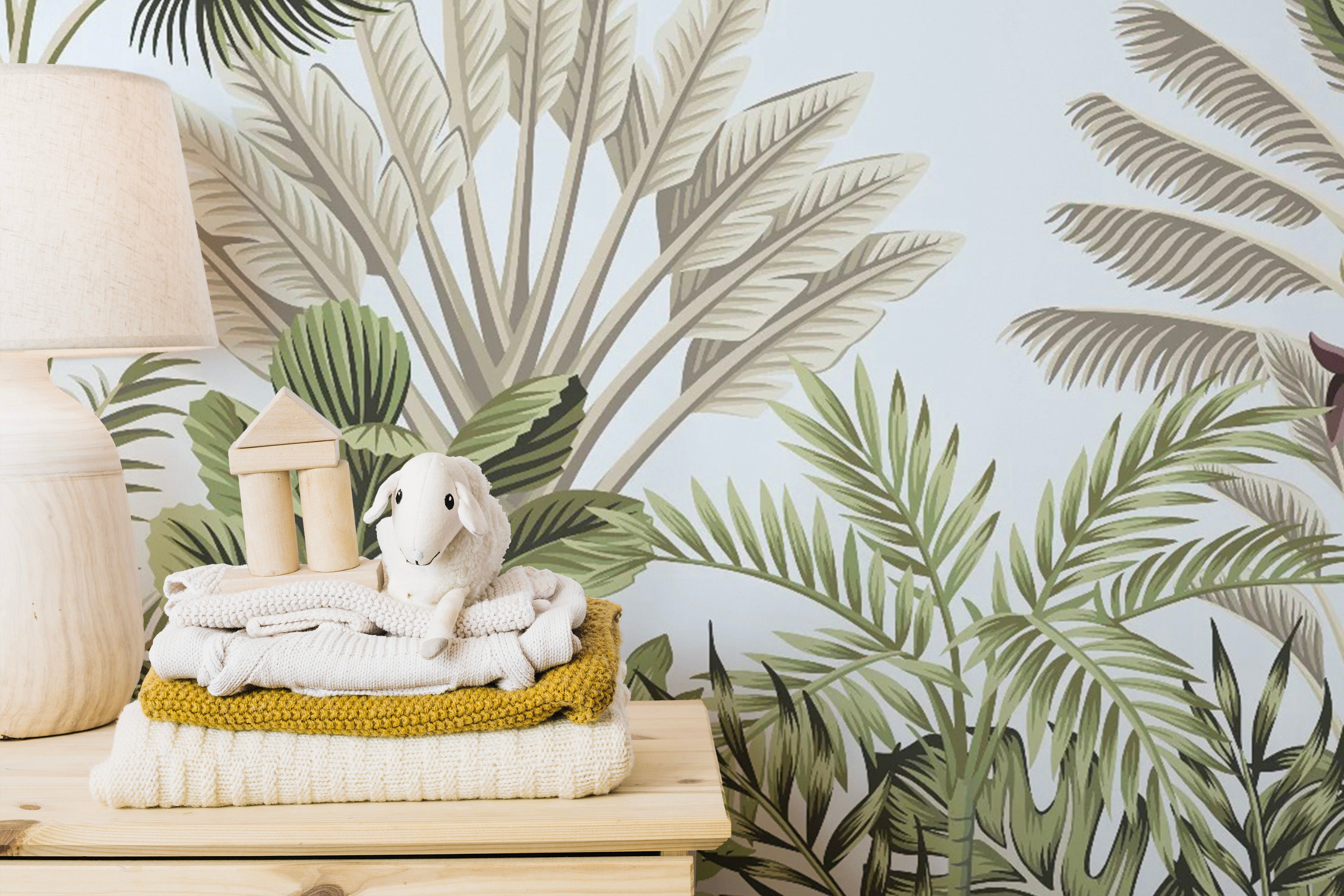 Classic Vintage Tropical Leaves Wallpaper
