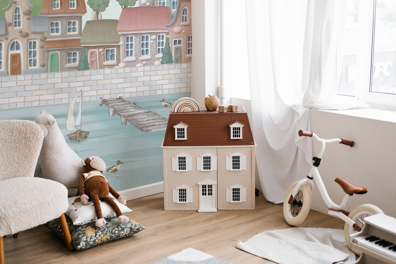 Charming nursery decor: Waterfront City Wallpaper