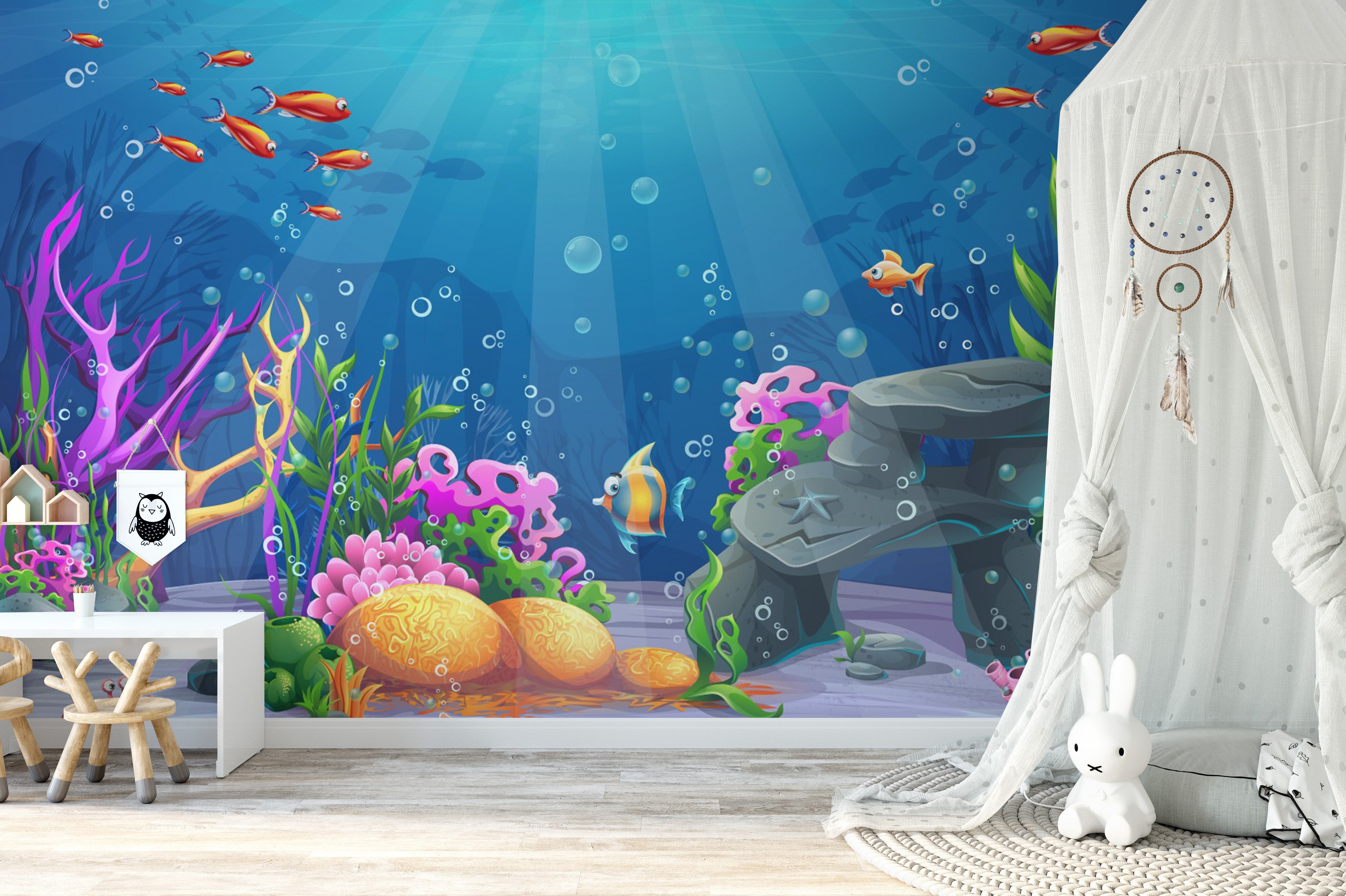 Blue ocean coral wallpaper with fish details
