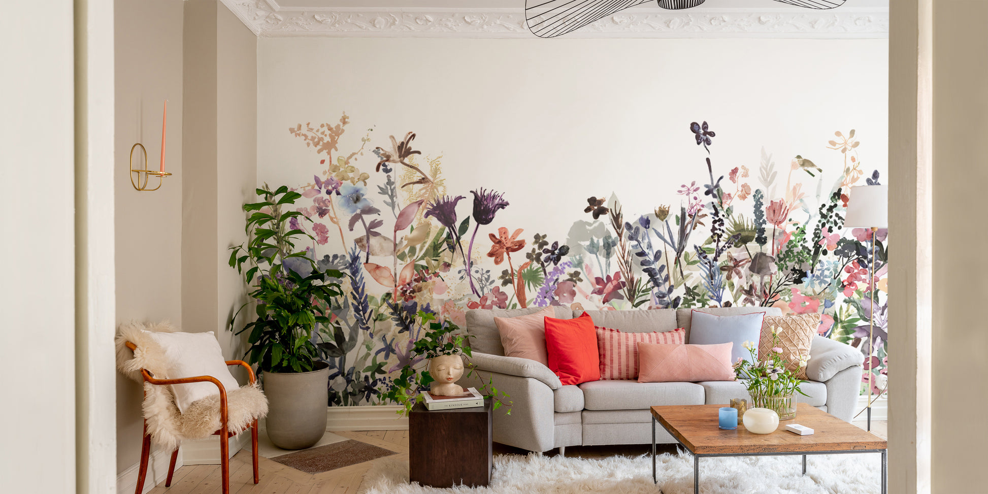 Elegant Wildflower Wall Decor
